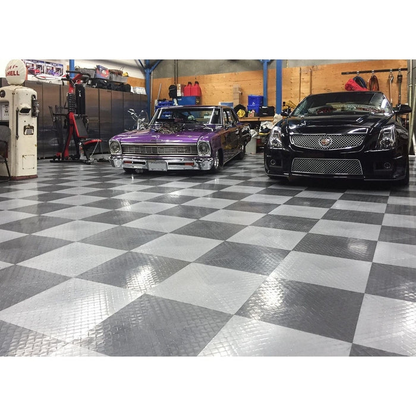 RaceDeck Diamond XL 18" x 18" - Box of 20 Tiles
