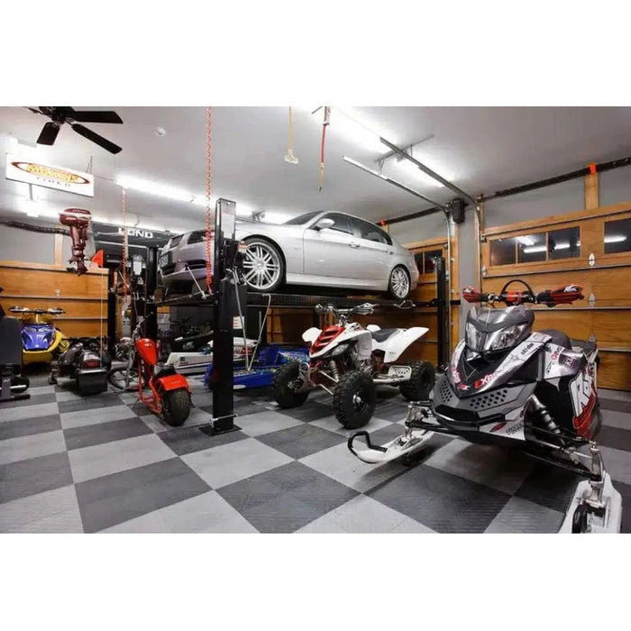 RaceDeck Diamond XL 18" x 18" - Box of 20 Tiles